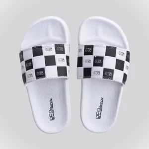 Chinelo Slide Branco Xadrez Infantil a melhor aventura para a sua criança