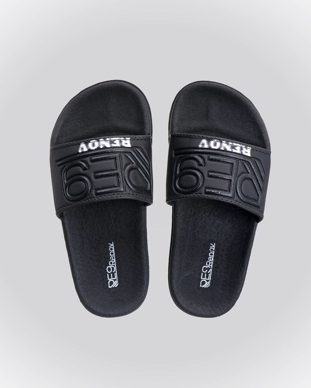Slide Preto Relevo Infantil O melhor chinelo para quem ama imaginar!